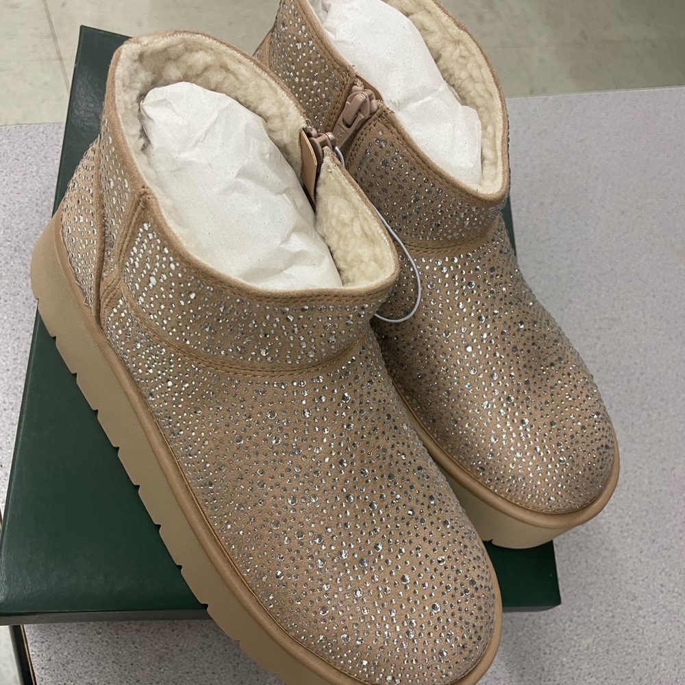 Platform Rhinestone Short Boots - Picture 3 of 4